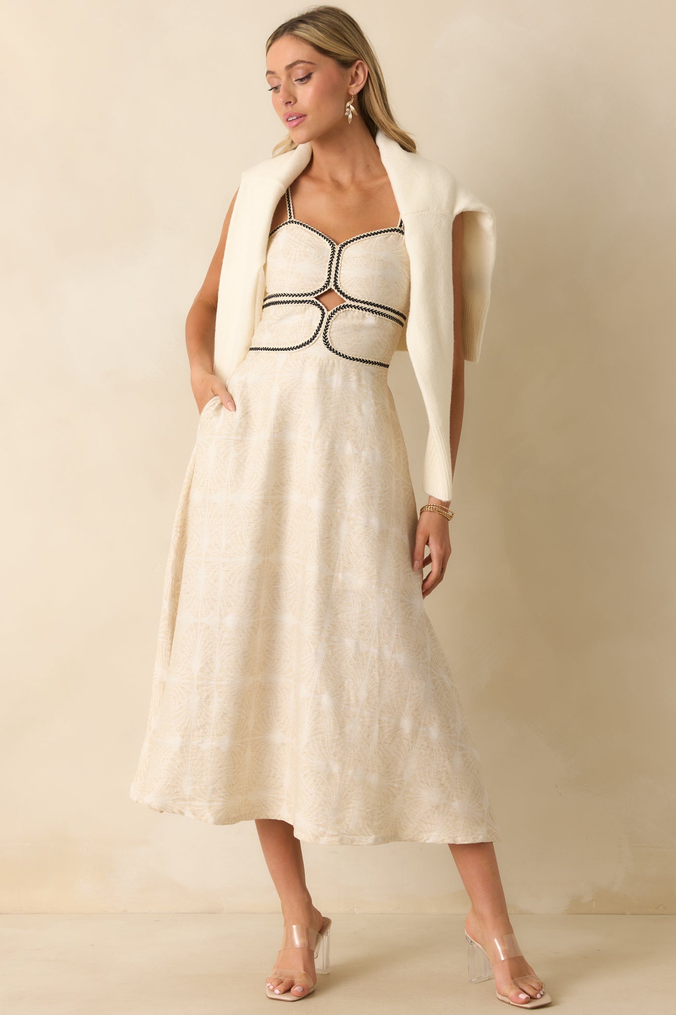 Right On Cue Light Beige Cotton Contrast Trim Sleeveless Maxi Dress