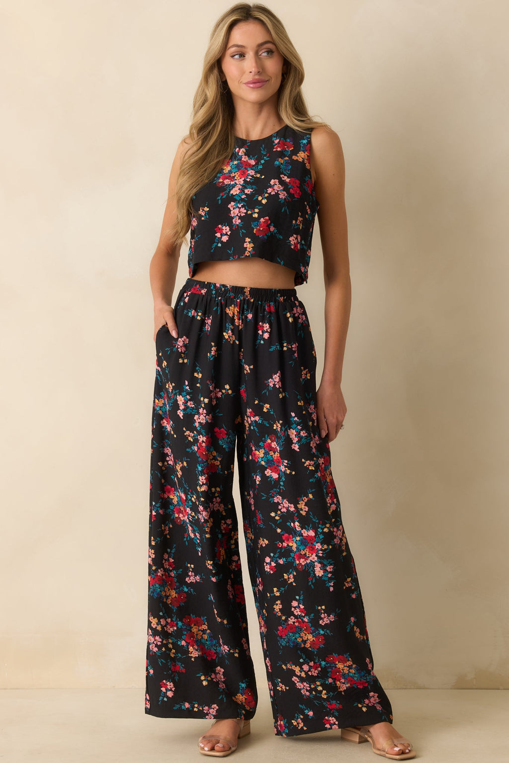 Roam and Bloom Black Multi Floral Print Crop Top