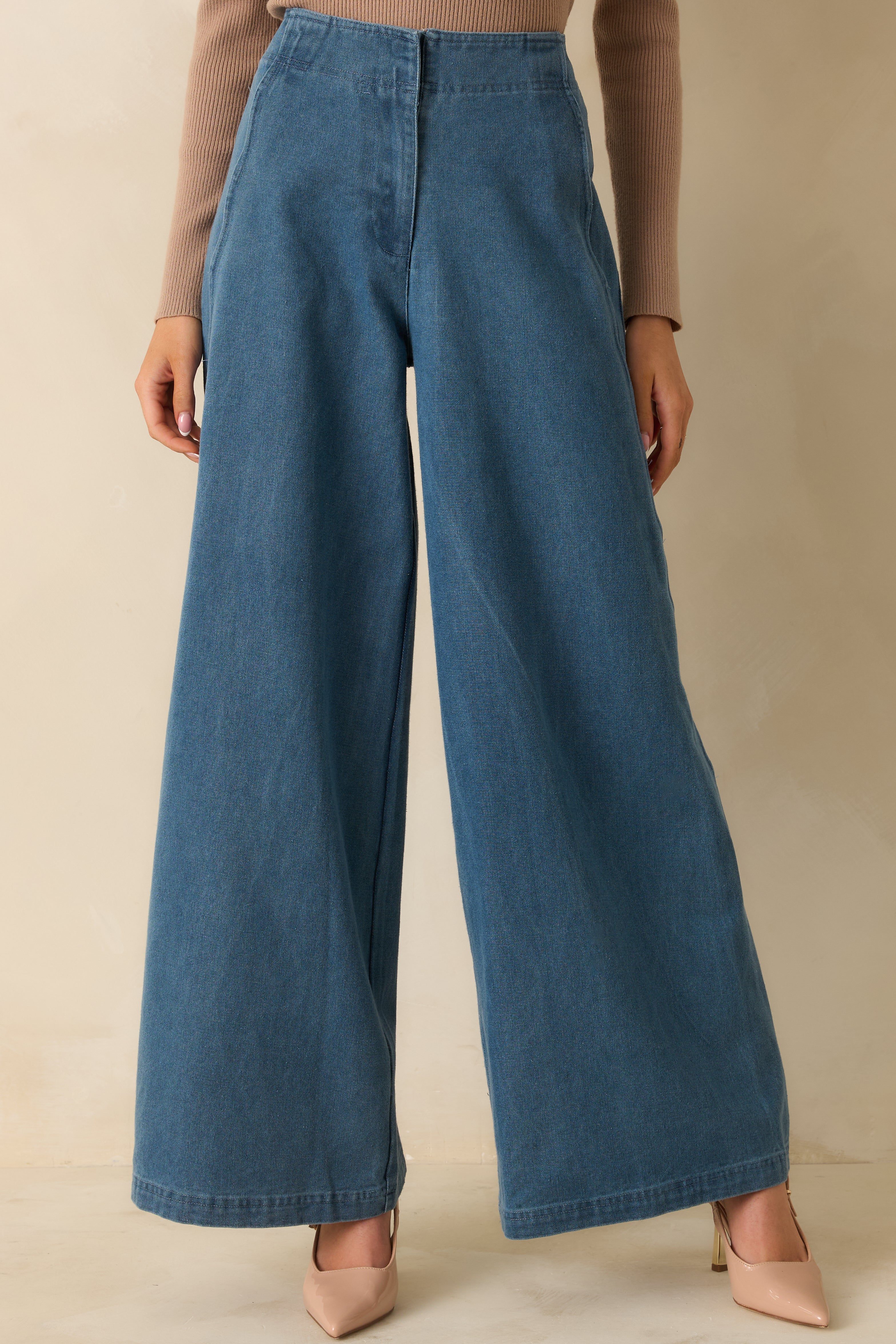 Curve Appeal Medium Wash Scalloped Edge Wide Leg Jeans