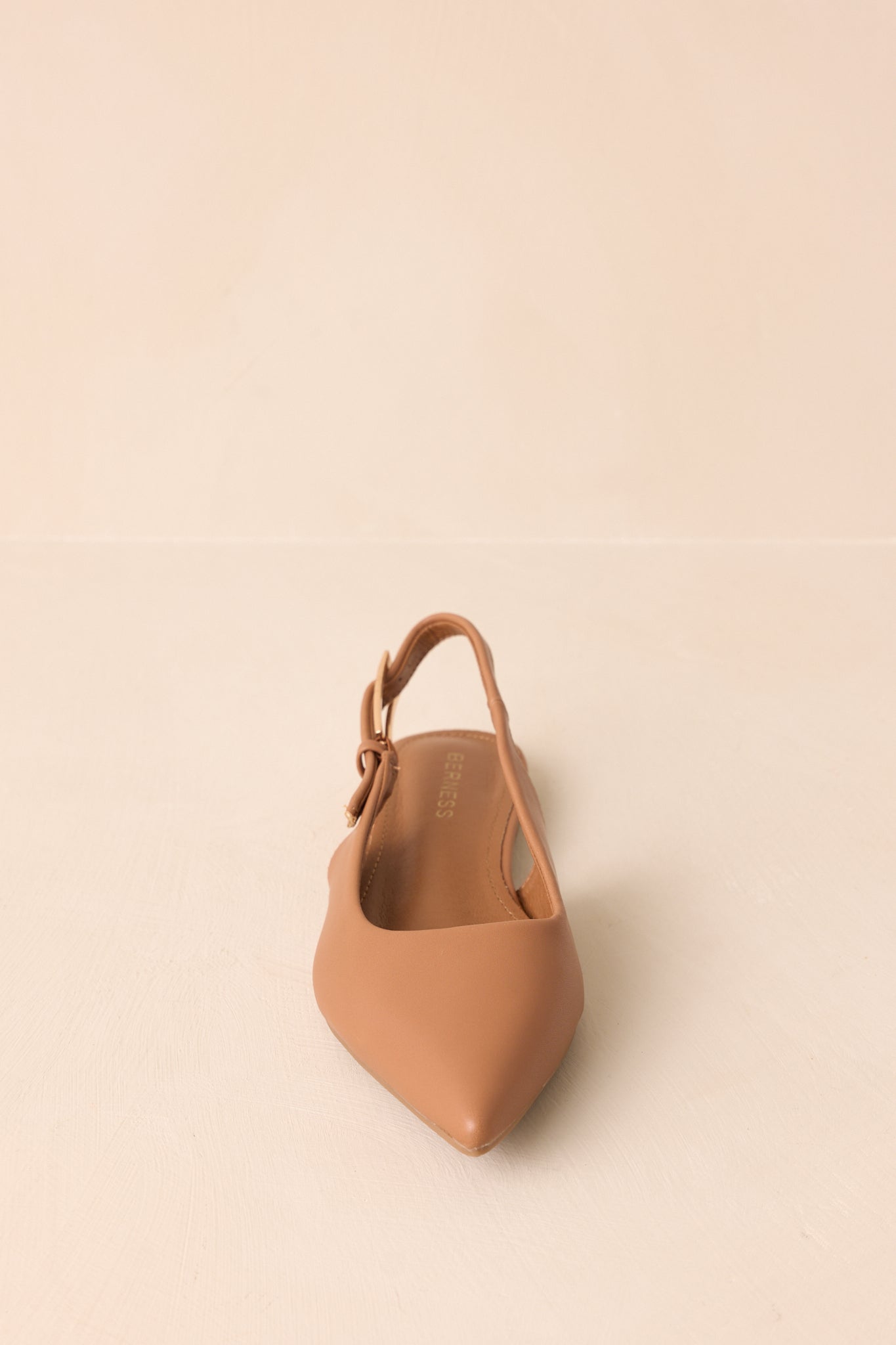 Point of View Camel Brown Pointed Toe Slingback Flats