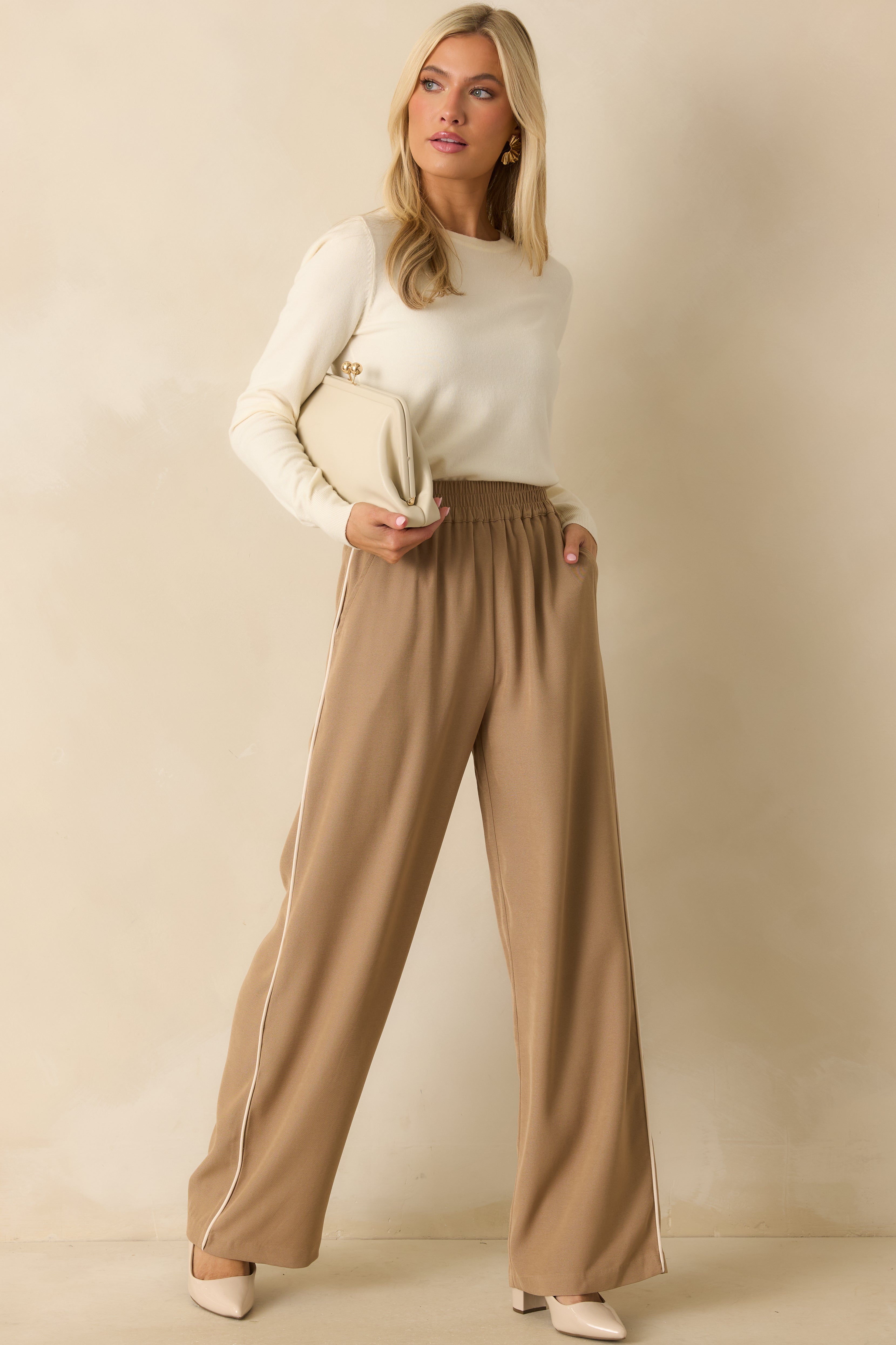 Staple the Label Bromley Camel Brown Relaxed Pants