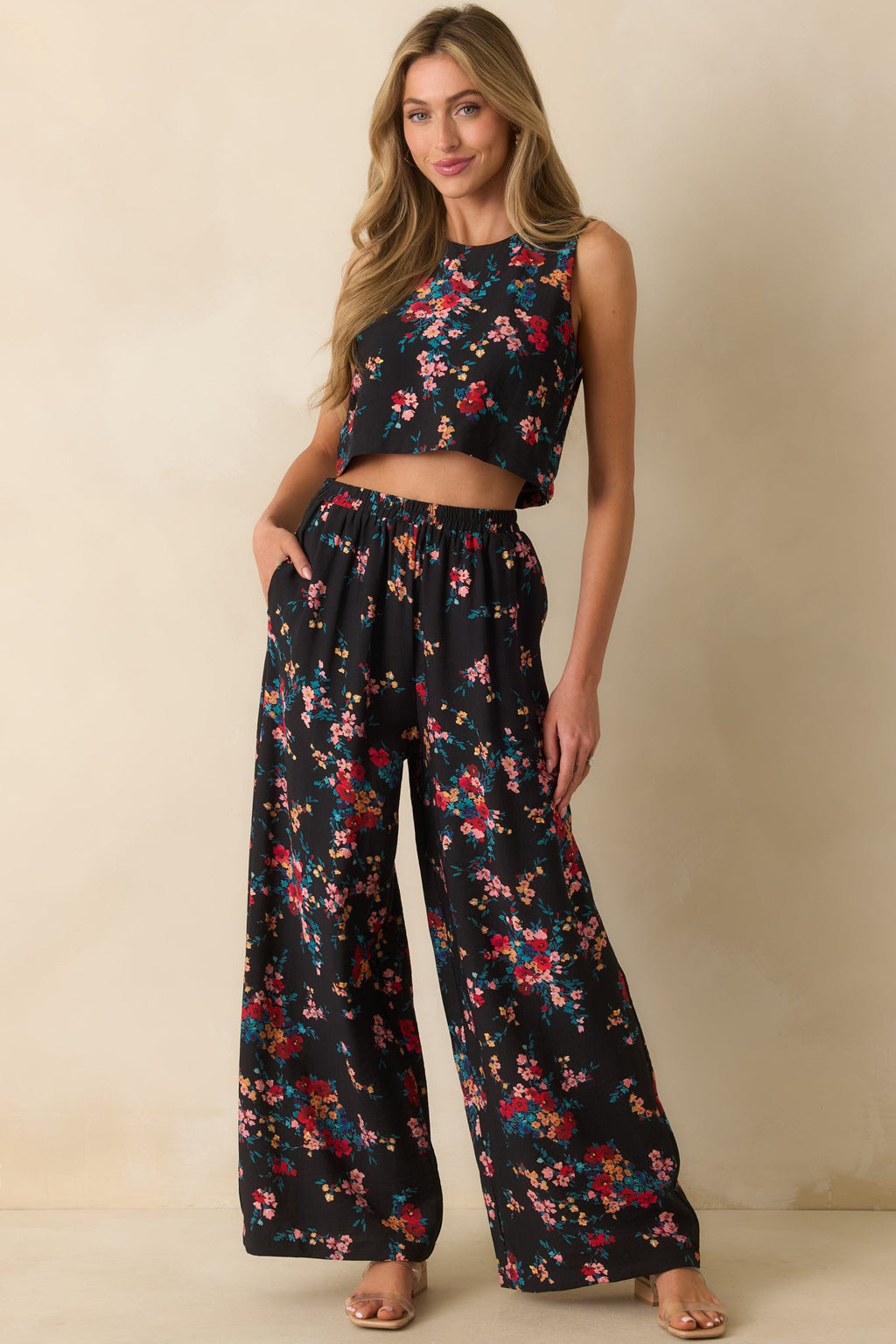 Roam and Bloom Black Multi Floral Print Crop Top