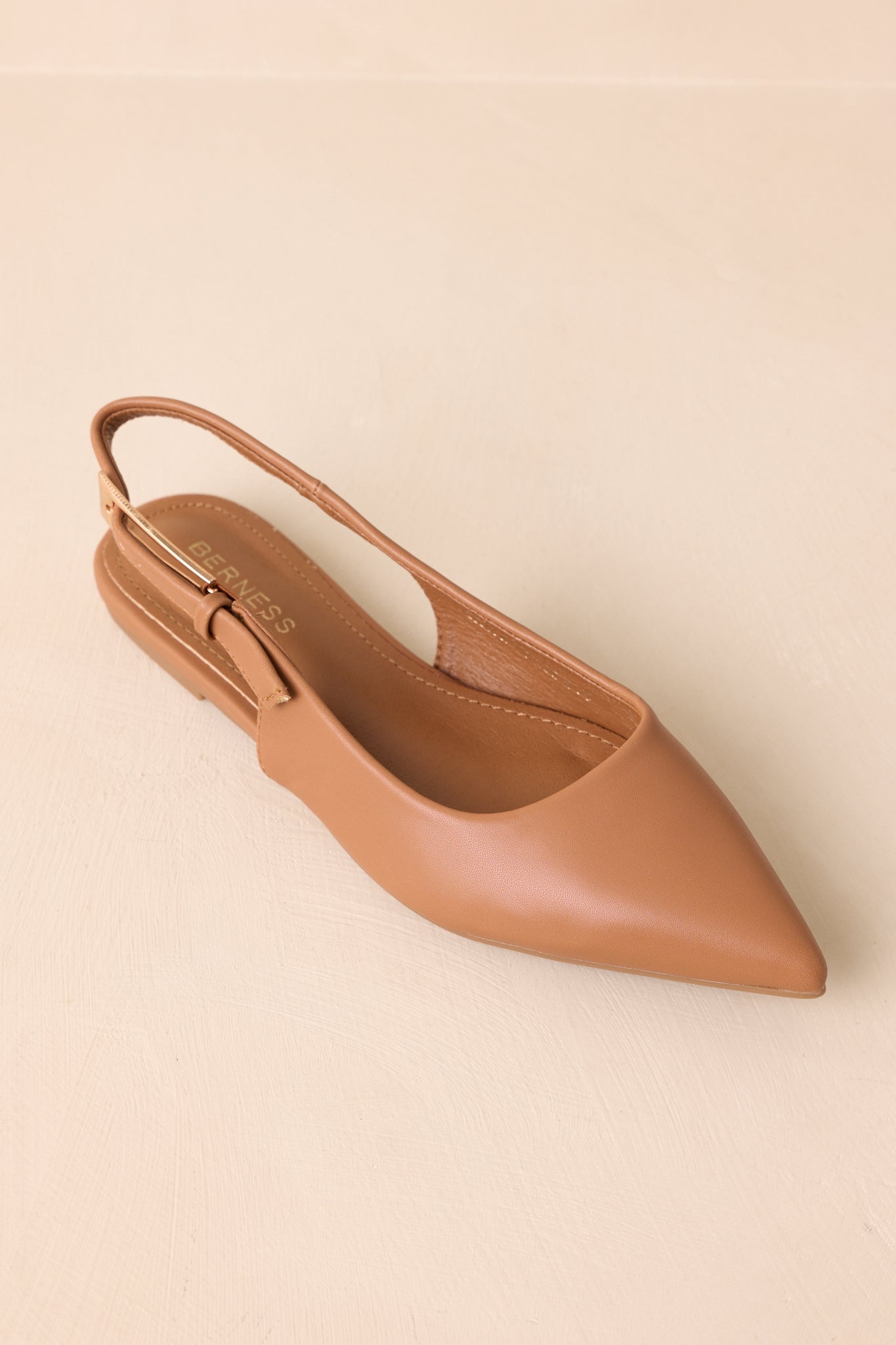 Point of View Camel Brown Pointed Toe Slingback Flats